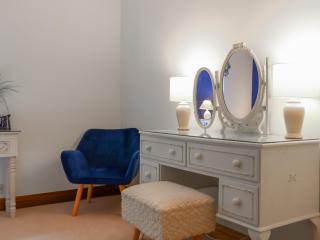 Old Orchard House - 1