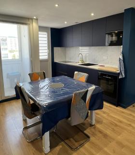Apt T3 - Front de Mer - Parking - Tout Confort - 5