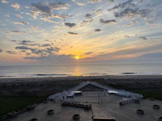 Sea Colony Ocean 5th floor condo with gym tennis court & balcony - 2