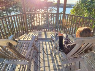 Sunset Cabin by the Sea, Log cabin stunning views - 6