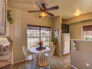 Union Street Townhouse 2BD15BA Near Whiskey Row - 4