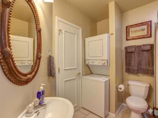 Union Street Townhouse 2BD15BA Near Whiskey Row - 2