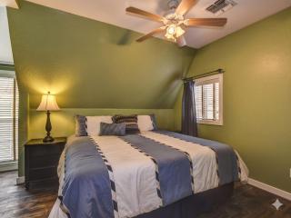 The Terrace 2 BR near the courthouse square with a King bed in the master BR - 9