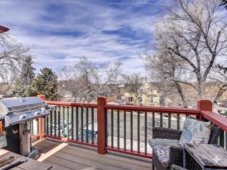 The Terrace 2 BR near the courthouse square with a King bed in the master BR - 6