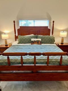 Large Prescott Home w3-car Garage Central & Quiet - 3