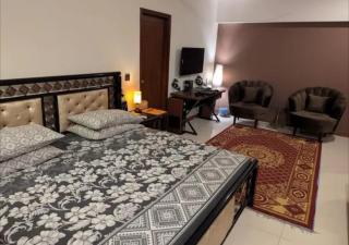 Fully furnished paying guest accommodation - 6