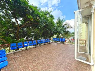 Emerald Inn Karawaci - Dungus - 1