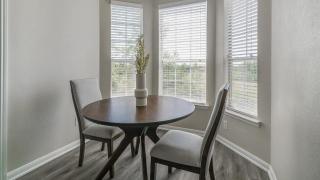 Landing Stylish 1BD Clubhouse - 3