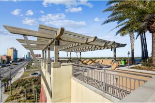 Apex Executive Apartments - 15100 Front Beach Rd - 3