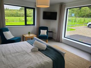 The Woodland Retreat - 4