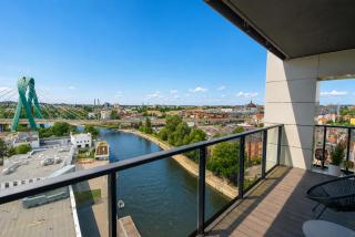 River Tower View Apartments - 9