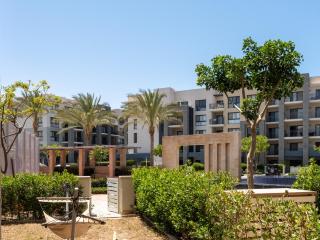 1BR Garden view Marina 1 by BirdNest - 0