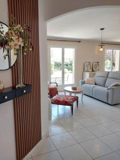 Maison T4 climatisée avec garage et jardin - 9