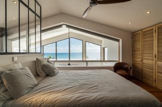 Unique penthouse with lagoon view & beach access - 4