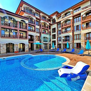 Panorama Bay Pool Access Apartment - 0
