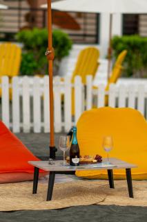 Zeusys Beach House 16 Pax,Beachfront,Pool,Garden - 8