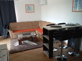 Apartment with pool - 6