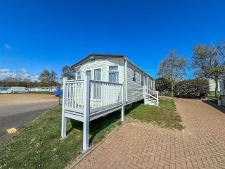 Homely 6 Berth Caravan At Belle Aire Holiday Park Ref 00044Ba - 9