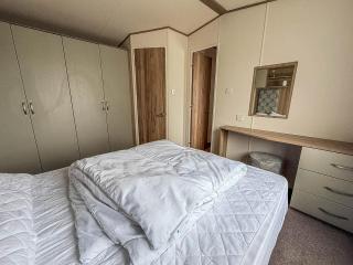 Homely 6 Berth Caravan At Belle Aire Holiday Park Ref 00044Ba - 1