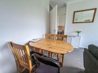 Lovely Chalet On An Excellent Holiday Park In Lowestoft Ref 12020B - 6