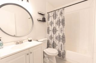3BR 2BA Miami Home Near Wynwood&Beach with Parking, Patio and Garden - 1