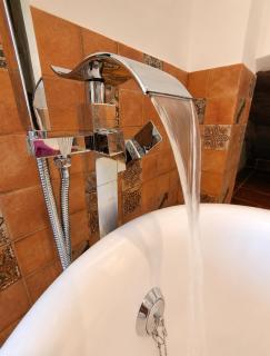 Casa con piscina y jacuzzi - 1
