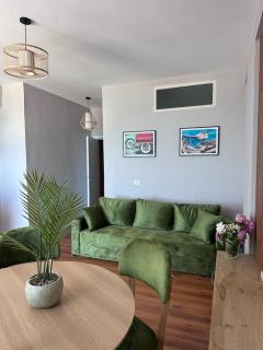 El Adriatik Apartment Beachfront - 9