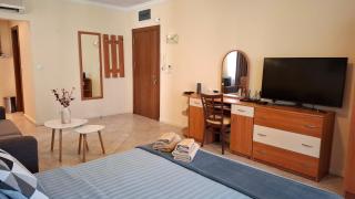 Santa Marina Holiday Village - Blue Magic - 6