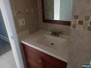 2BR apartment near MetLife Stadium ,parking for 4 cars world cup ready - 4