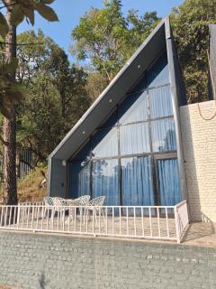 The woodcrest by lake & woods - 1