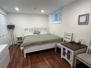 separate Suite Near Transit - Private Stay in Toronto Registration number STR-2503-FSHPPQ - 5