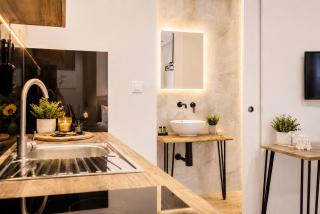 ATHONITE all seasons luxury suites - 4