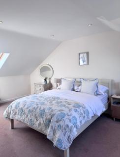 Broadlands View - 1