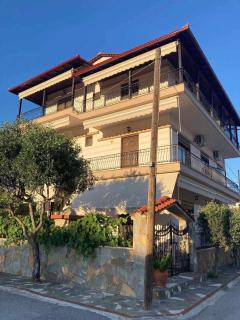 Villa Eleon 1 - 3