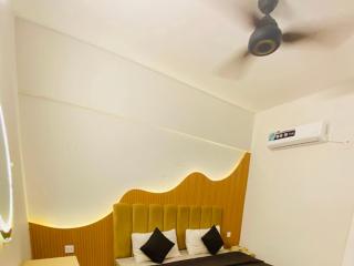 Creek Phase 8 Modern Family Appartments - 5