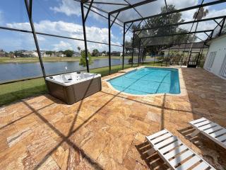 BRAND NEW! Lakefront 9BR Pool Hot Tub Outdoor Kitchen BBQ Theater 2 miles Disney - 5