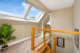 Room D 7C Tranquil & Calming Stay in Batley - 6