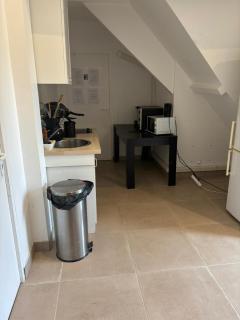 Studio dans une maison 3 - 2