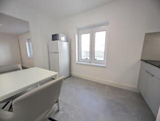 K06 - Centrally located apartment near metro station - 6