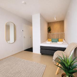 Bright Nordic Studio for 4, Free Parking, WIFI, Smart TV - 7