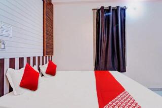 Hotel O White House Residency - 2