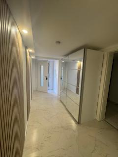Luxury Suite with Jacuzzi - 7