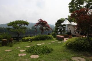 Moonlight Blue Pension - 7