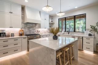 Near Park, Game Room, Suncadia Pool Access - 3