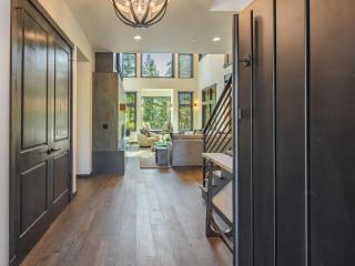 Theater, Bunks, Hot Tub & Suncadia Pool Access - 8