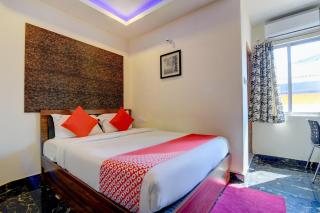 Hotel O P S Grand - 9
