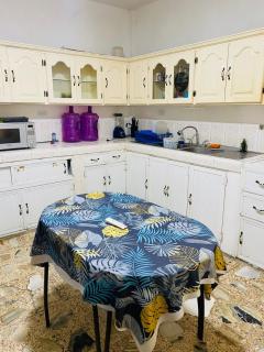 Casa céntrica en Paraíso Amplia y cómoda - 8