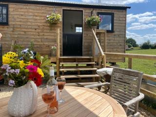 Wiltshire Weavers Hut - 9