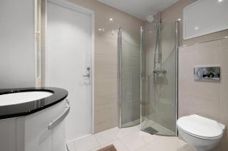 Bright and modern apartment close to the city center! 2 bedroom - 3
