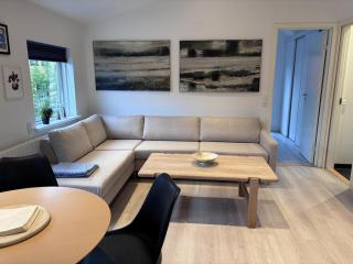 Penthouse Apartment with Balcony in City Centre and Private Parking - 2
